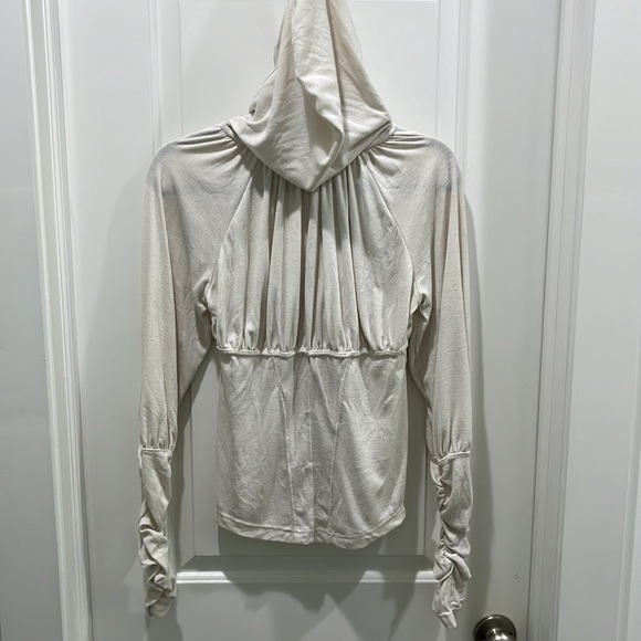 Free People Movement Look Within Layer Long Sleeve Hoodie in Cream Sz S - Picture 6 of 7